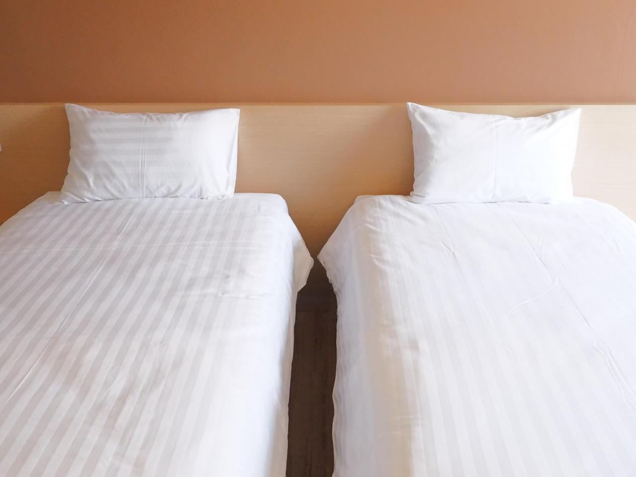 Sans Hotel Ratchaburi Экстерьер фото