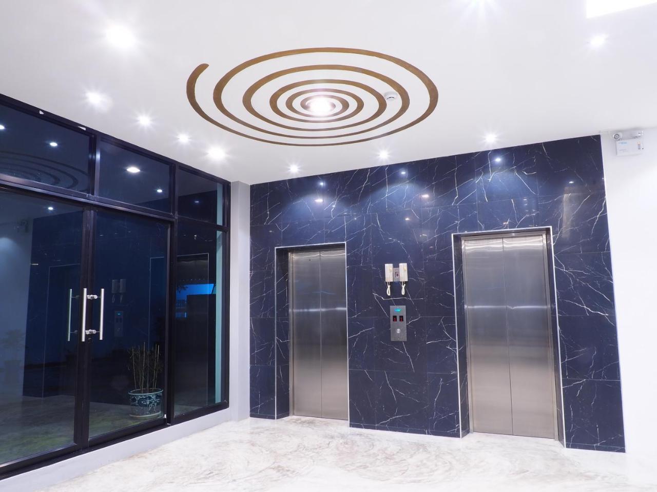 Sans Hotel Ratchaburi Экстерьер фото